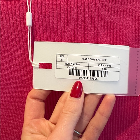 Pink Sweater - Picture 4 of 4